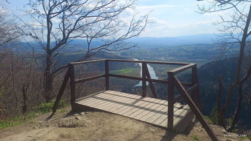 Widok na Dunajec w Białowodzkiej góry